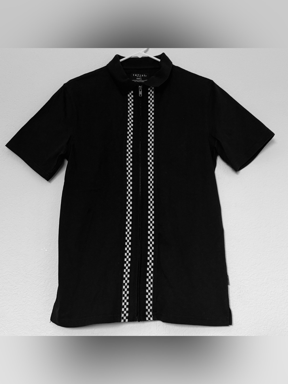 EMPYRE Checkerboard Collared Zip Shirt Men’s Small - Black